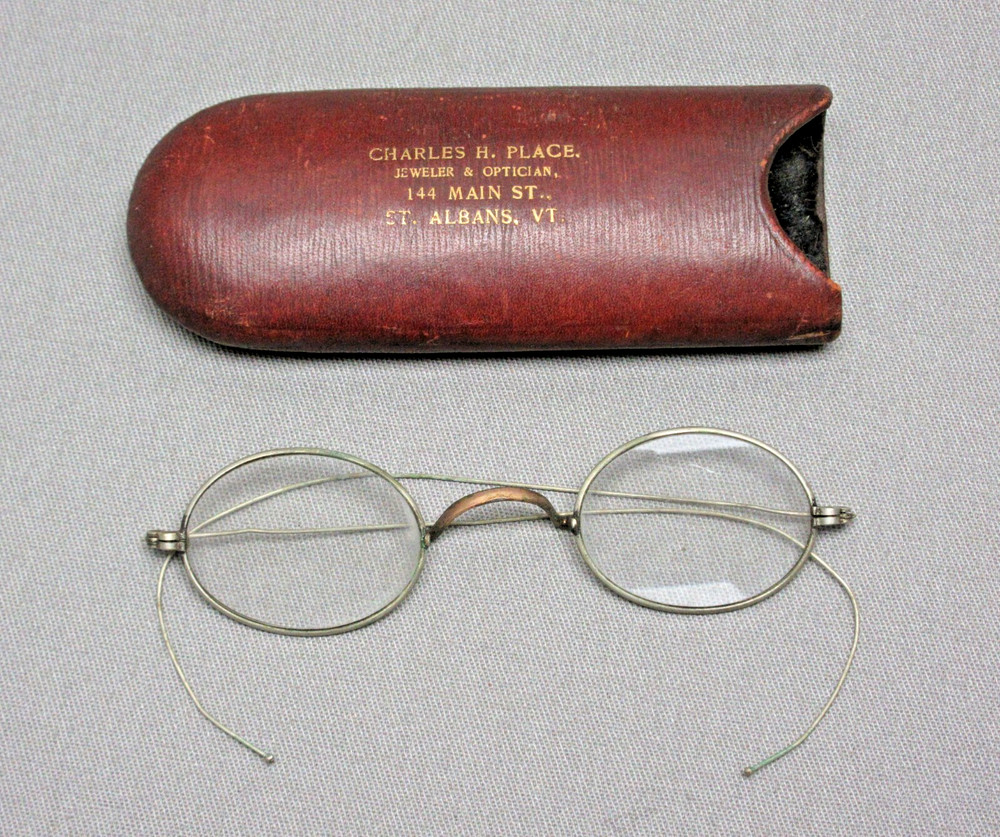 St. Albans, VT Optician Eye Glasses & Case
