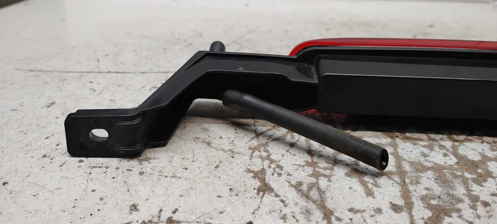 08 Chevy Equinox 3rd Brake Light 08