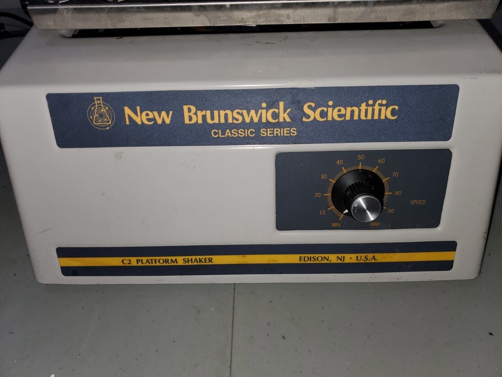 New Brunswick Scientific C2 Platform Shaker