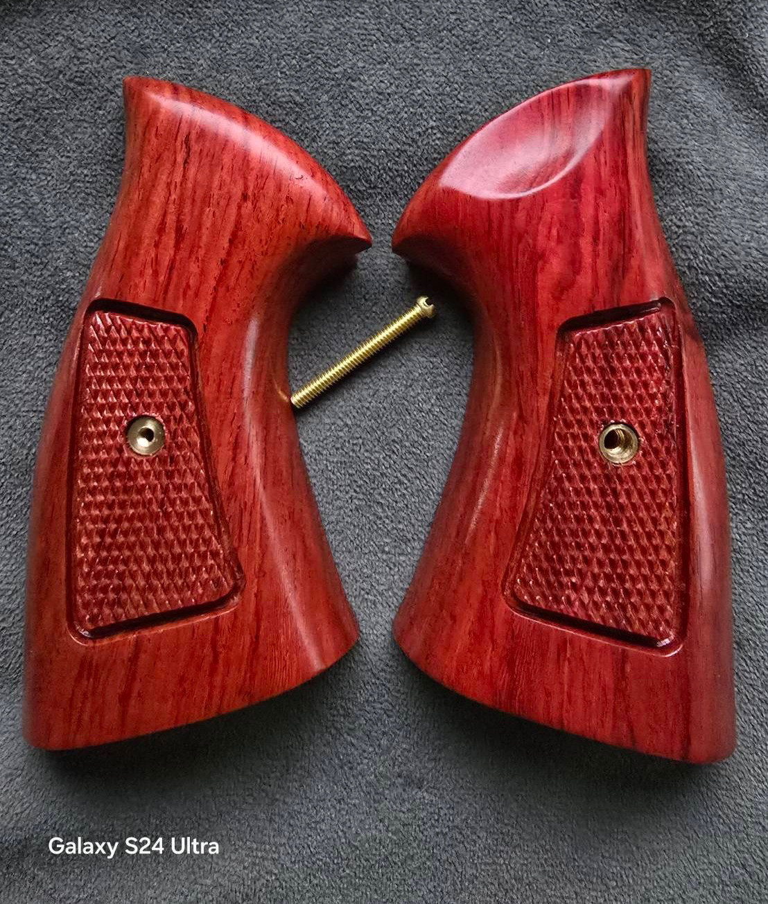 Rossi fit both Round / Square butt grips 67 68 69 71 351 511 515 518 720 971 972