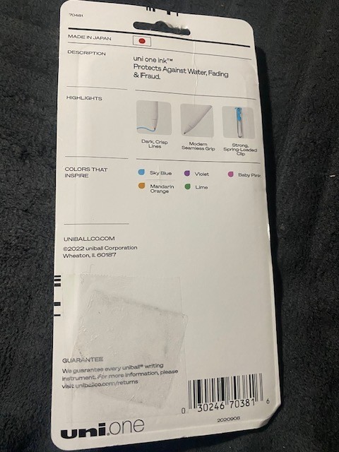2 pack uni.one ink gel pen same picture