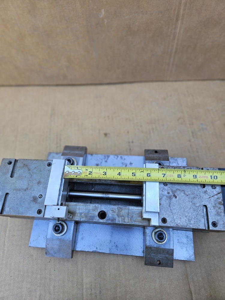 Kurt 4" ?? Vise Milling Machine Used