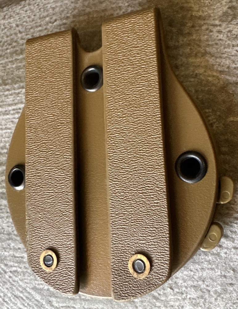 G-CODE RTI Wheel 2 Row MOLLE CLAW Holster Mount Adapter Vest Panel GA-0025
