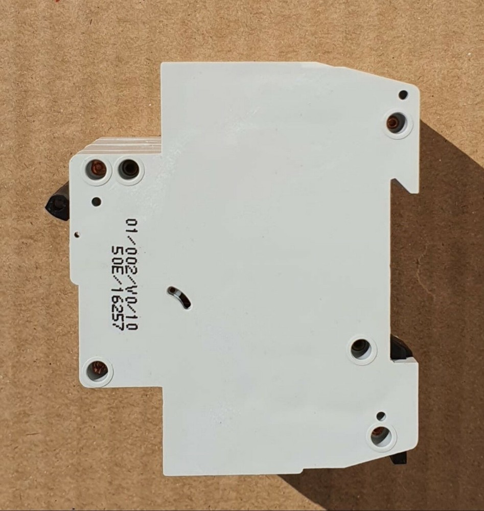 MAGNETOTHERMAL 3 POLE MOELLER - 15A