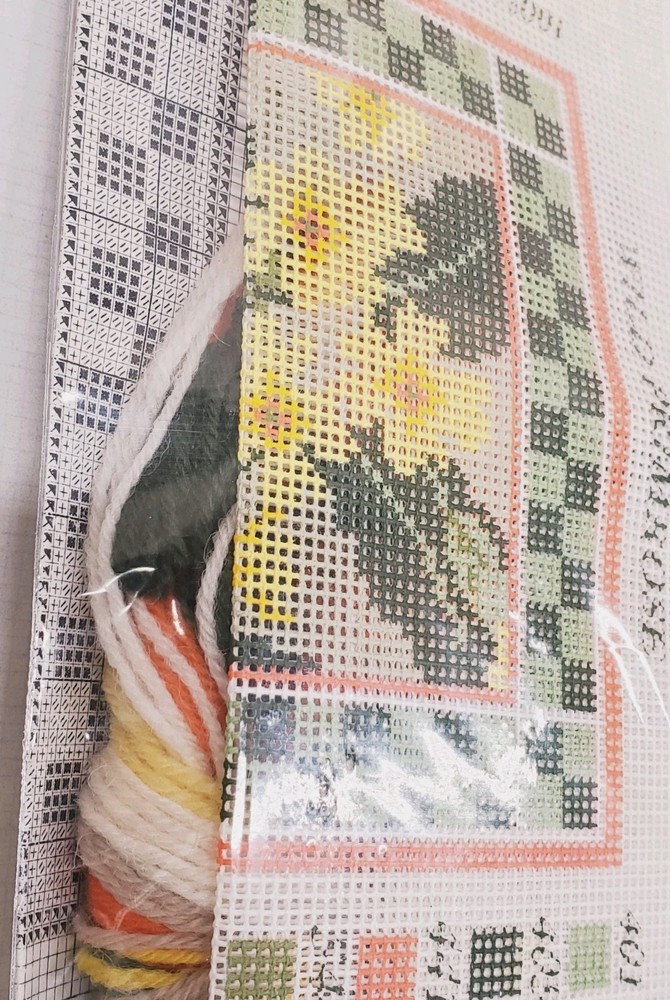 Cleopatra's Needle WILD PRIMROSE Needlepoint Kit