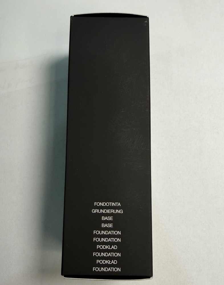 Nars Soft Matte Complete Foundation SANTA FE Medium 2 - Size 45mL / 1.5 Oz.