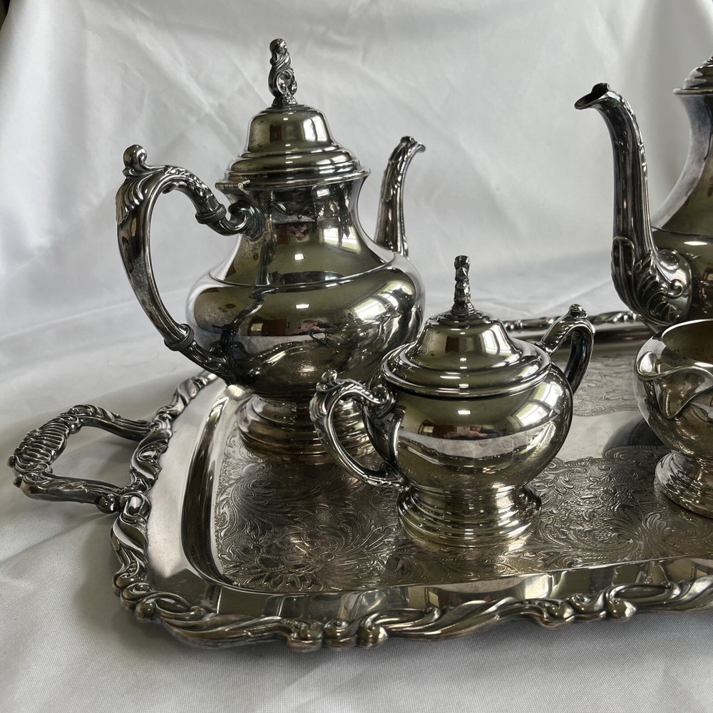 Oneida Silversmiths Sea Crest 5-Piece Tea & Coffee Service Silver-Plated Vintage