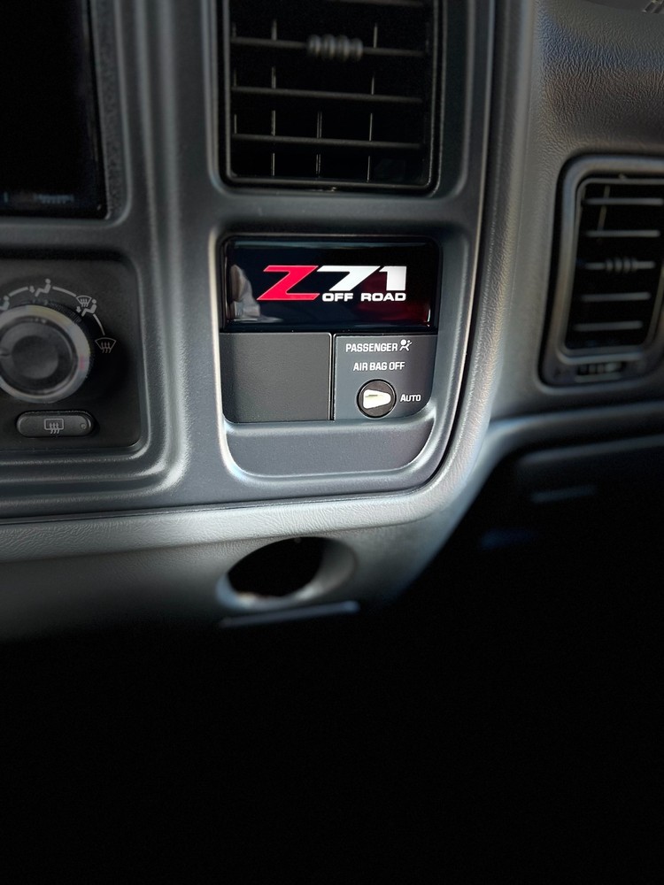 Silverado Dash emblem- Z71