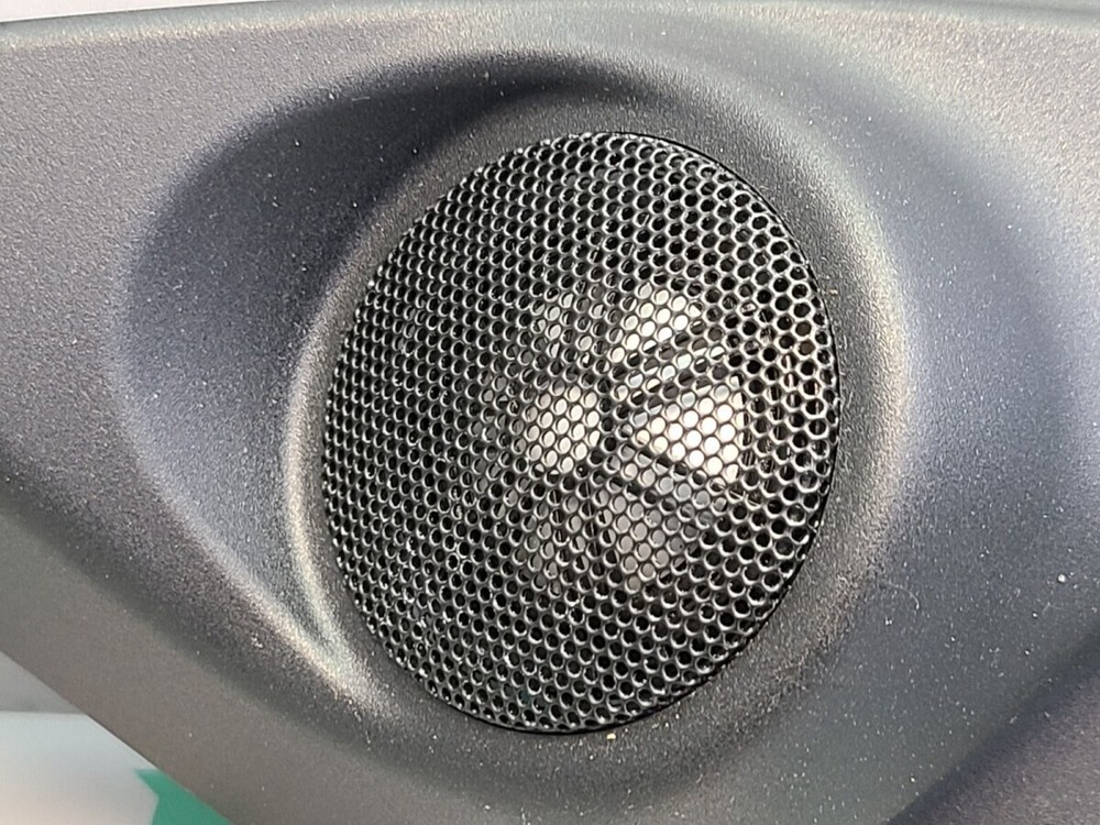 Range Rover Evoque Tweeter Speakers x2 Front BJ32-04304
