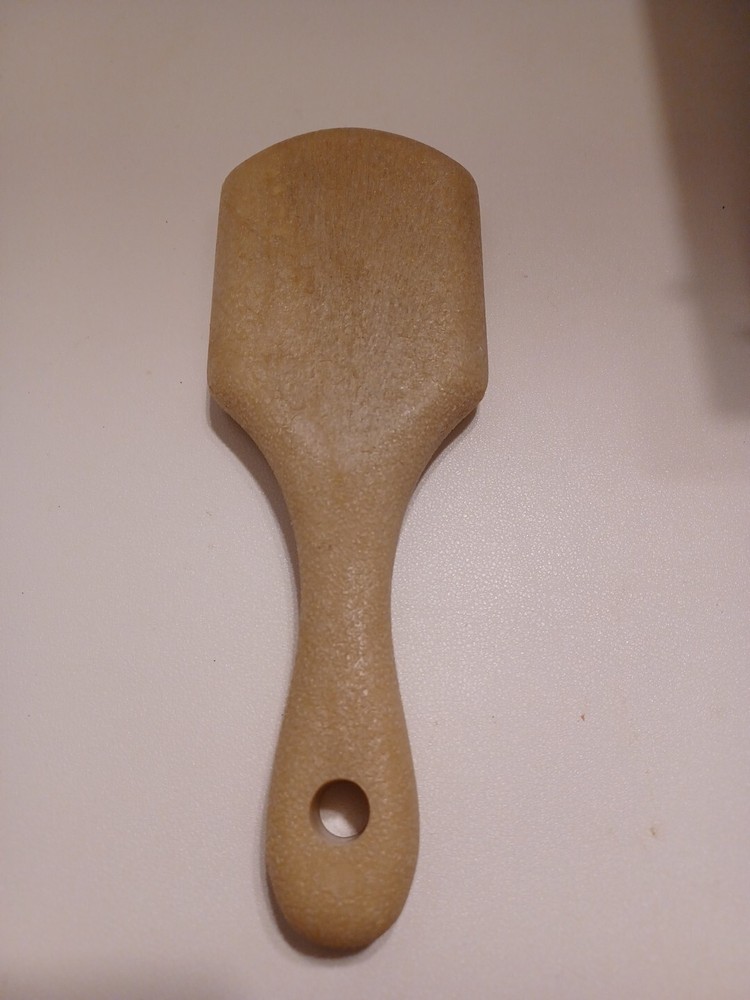 Plastic Paddle Unfinished Brush 8" X 3"   (10 ITEMS)