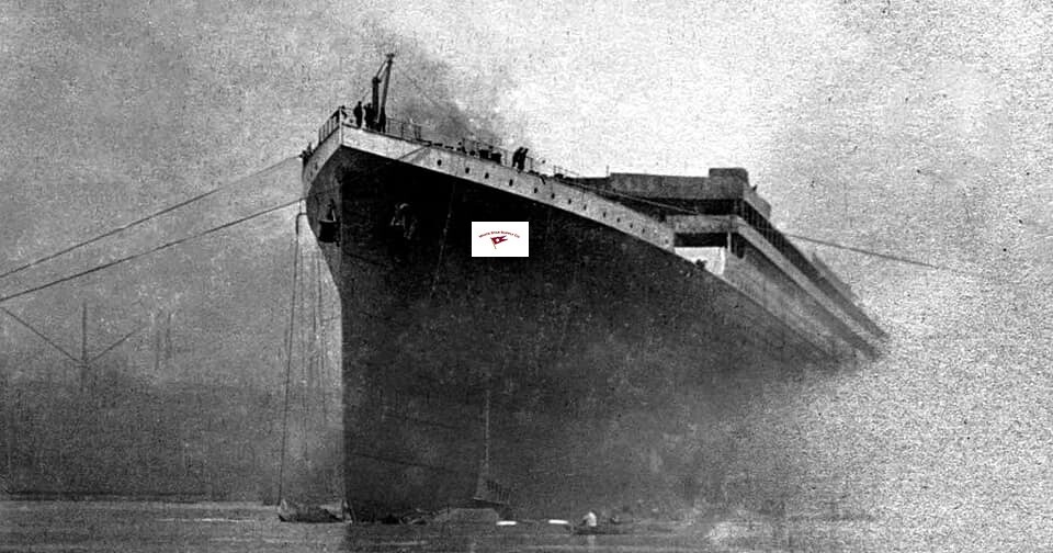 RMS TITANIC IN THE MIST