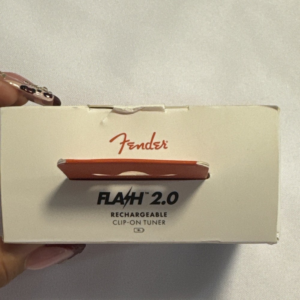 Fender Flash 2.0 Rechargeable, Clip On Guitar Tuner