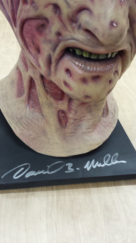 Freddy 5 Display Head, with acrylic eyes