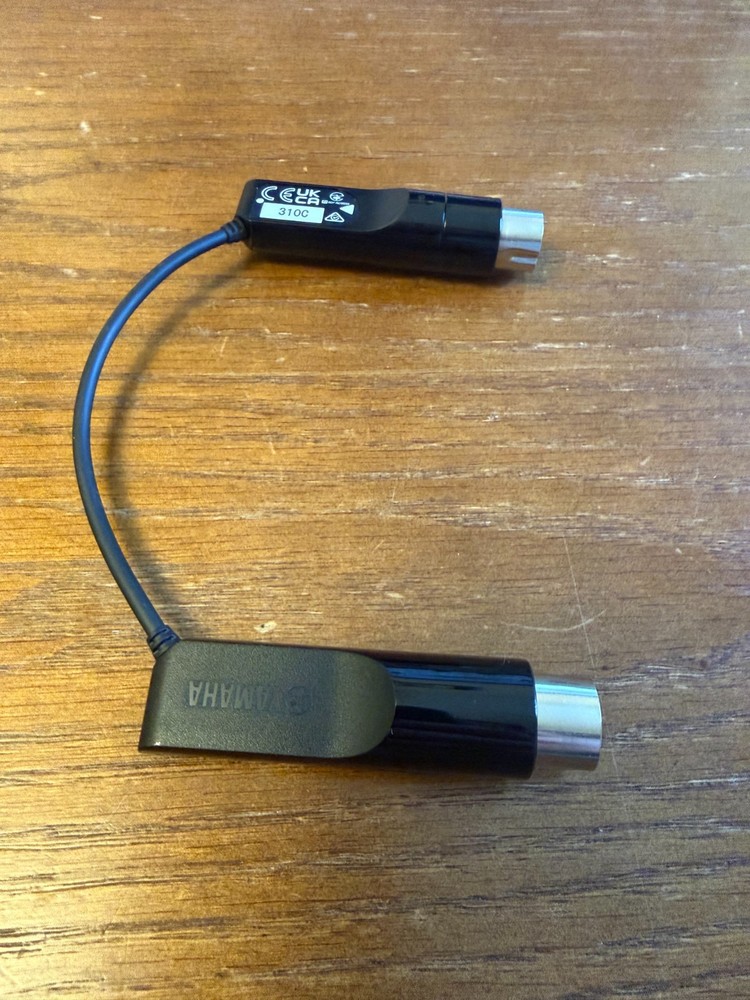 Yamaha MD-BT01 MIDI Adapter - Excellent