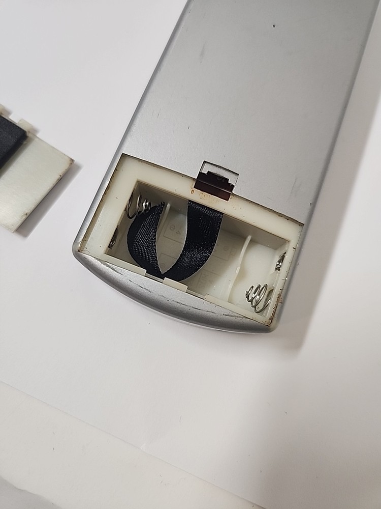 jWIN JD-VD509 DVD Remote Control - Tested & Working