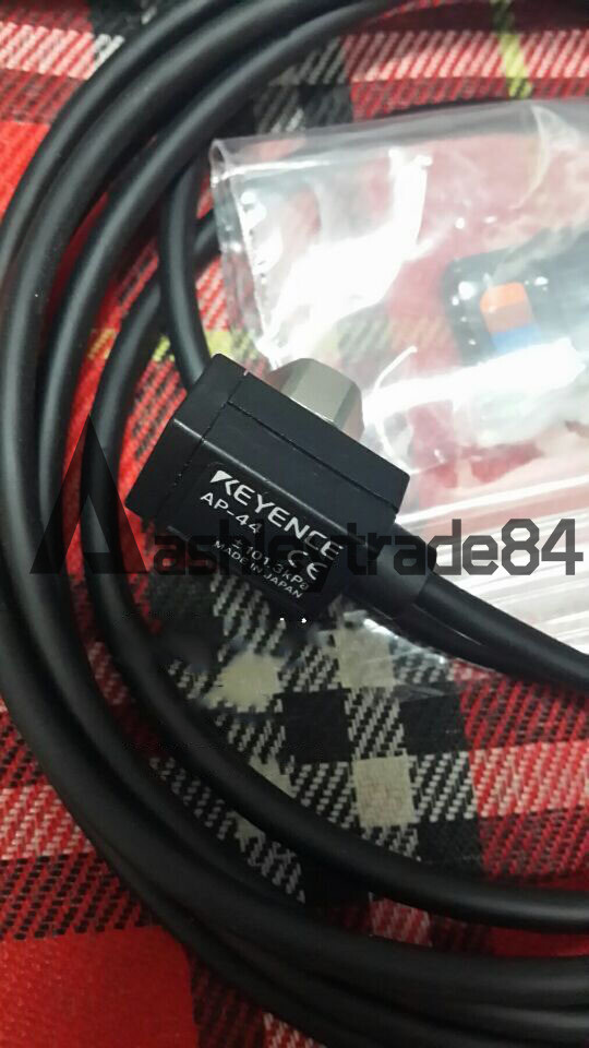 1PC NEW KEYENCE AP-44 Pressure Sensor