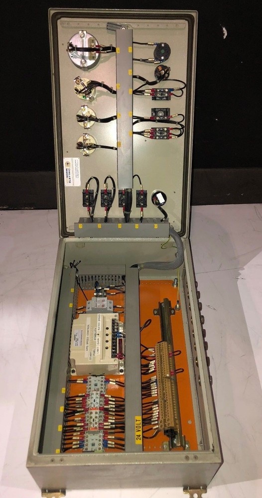 Deutz TD 226 B6 Generator , Generator Instrument Control Panel