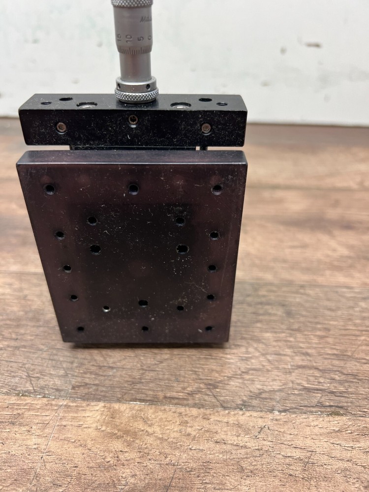 Mitutoyo Linear Stage 5/8" travel 3"x31/2"