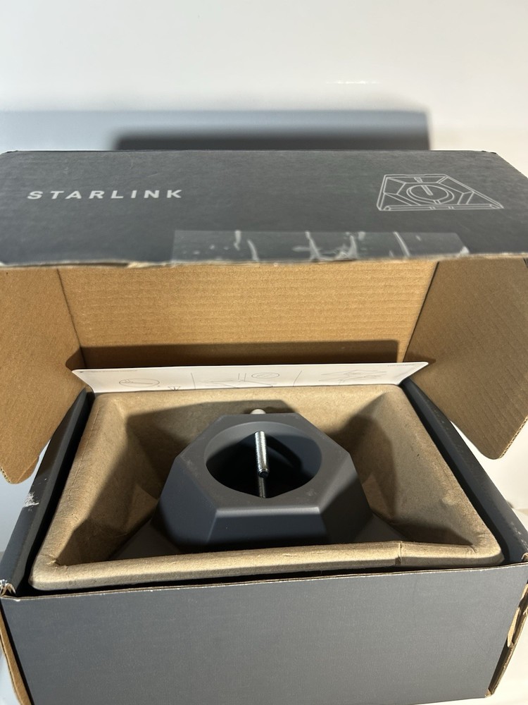 Starlink V4 Pipe Adapter