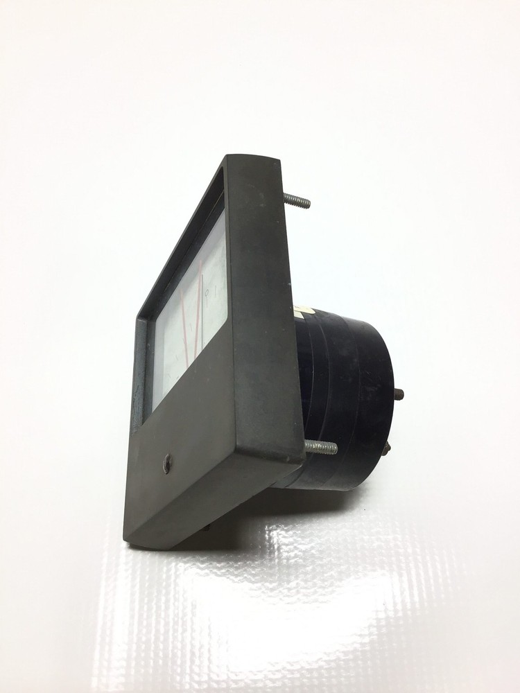 LFE/API 53-3620-8100 Panel Meter