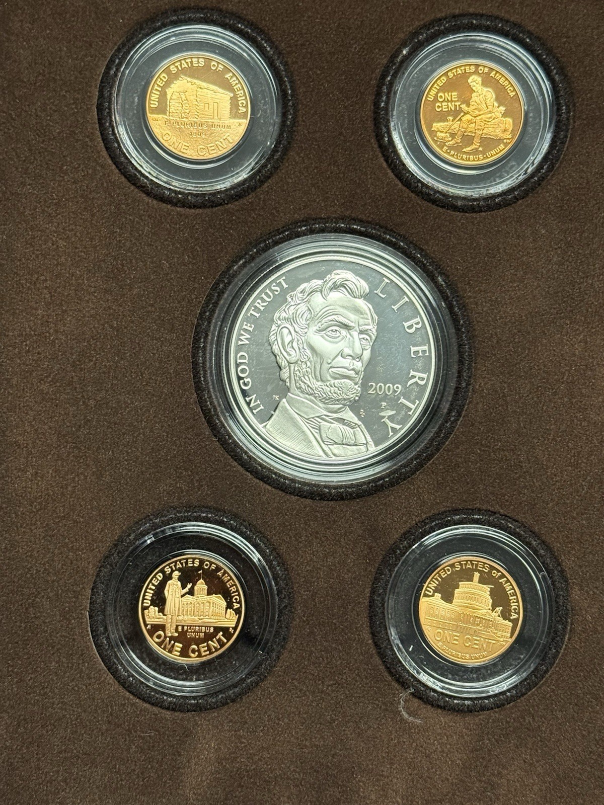 2009-P Lincoln Coin & Chronicles Set w/ Commemorative Silver Proof Dollar Cents