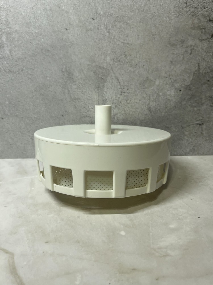 Oster Oskar 3000 Food Processor - Replacement Juice Extractor Basket