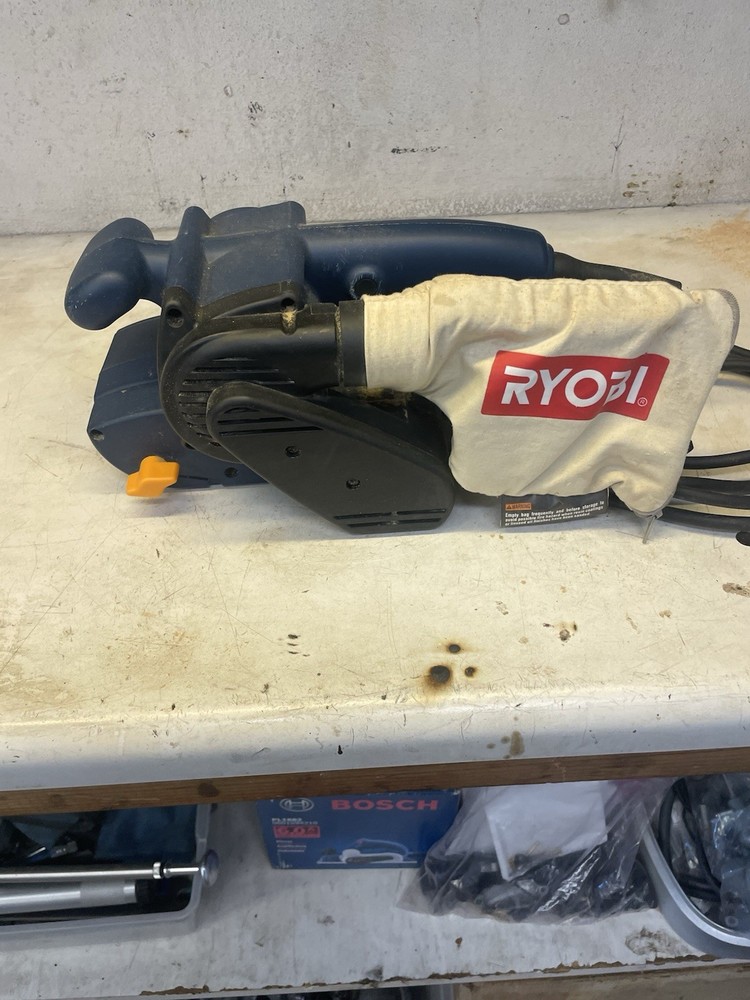 Ryobi 5.3 Amp Belt Sander