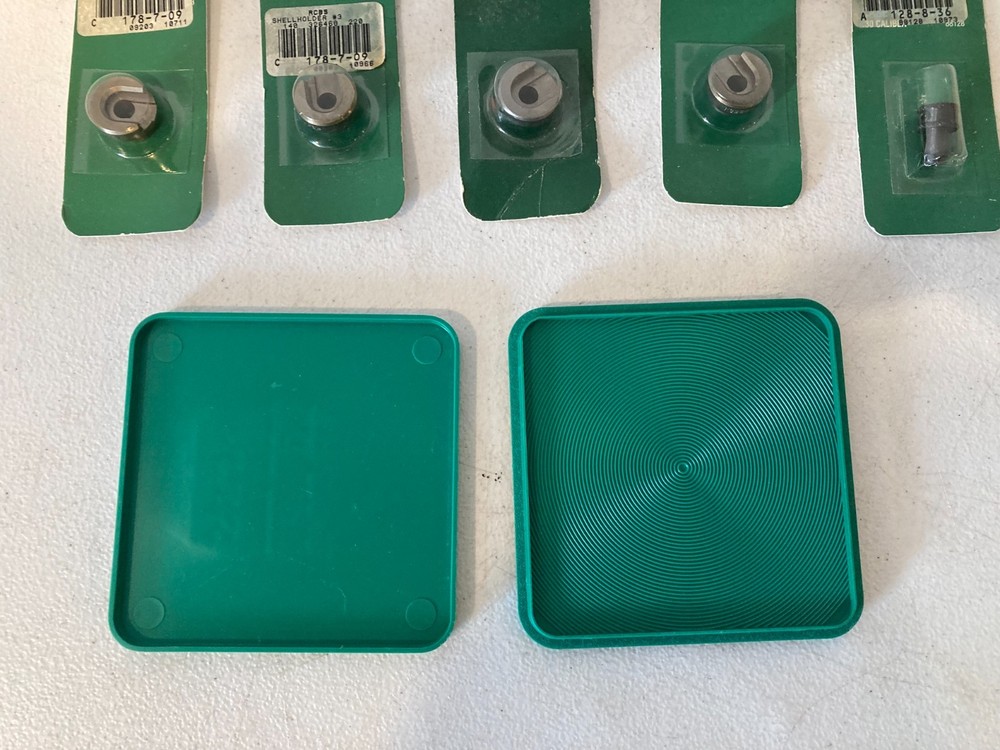 RCBS Automatic Primer Feed Combo with 5 Shell Holders & Primer Flip Tray Set