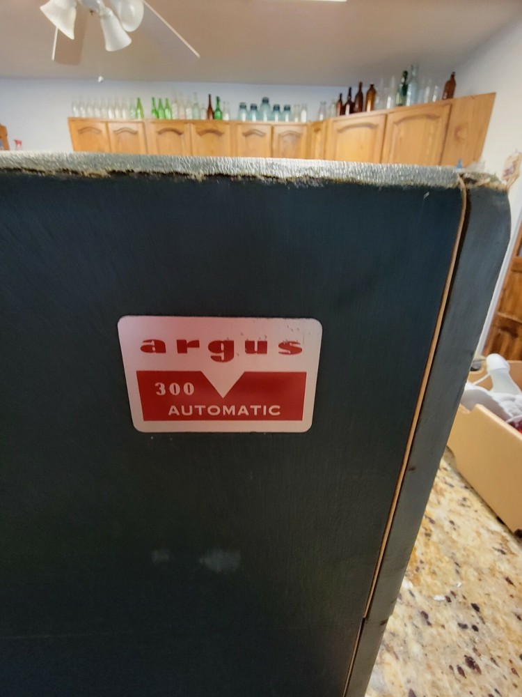 Vintage Argus 300 Automatic Slide Projector