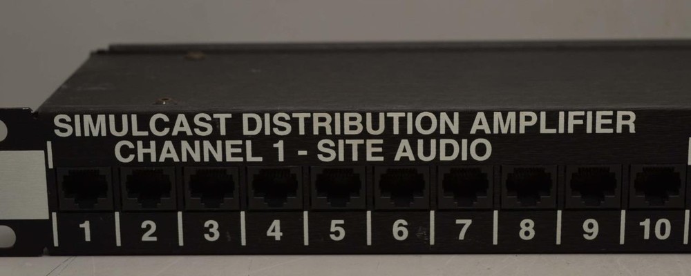 Motorola Simulcast Distribution Amplifier Model 0182643X09
