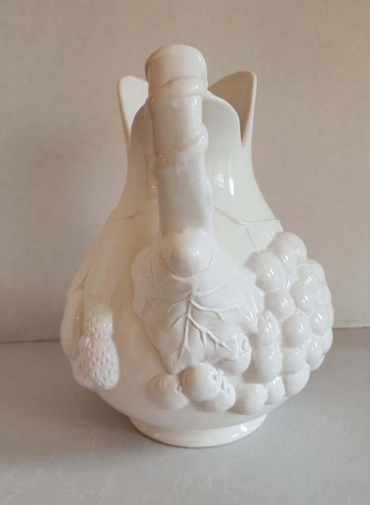 Gibson Houseware Designs White Embossed Fruit Accessories 3 Quart Pitcher 10"