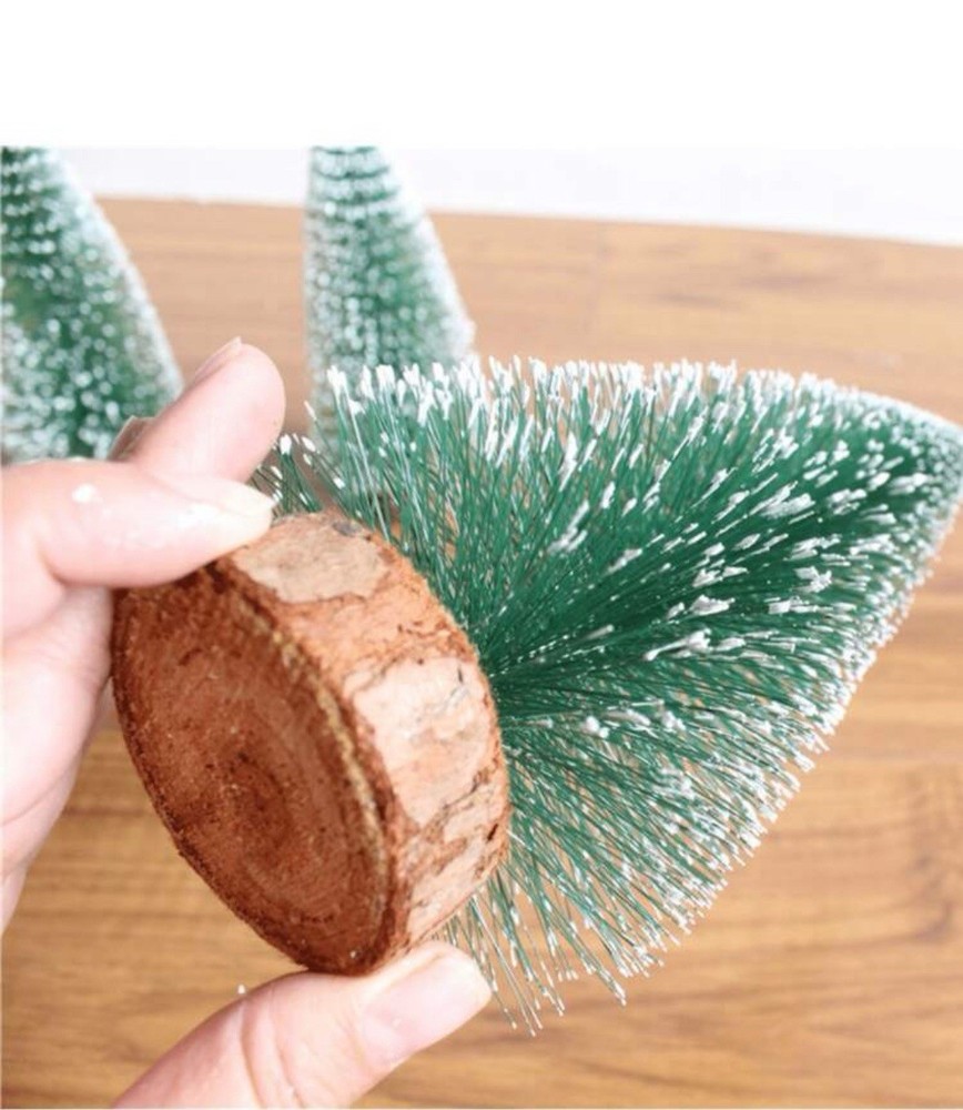 Mini Christmas Tree Decoration 5 piece set , one Size