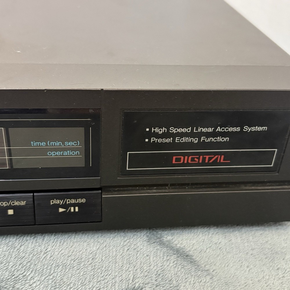 Vintage Technics Single Disc Compact Disc CD Player SL-P117 Works 1987