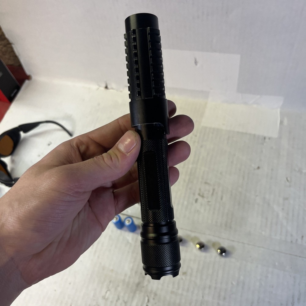 BX6 450nm Adjustable Focus RED Laser Pointer Visible Beam Cigarette Lighter US