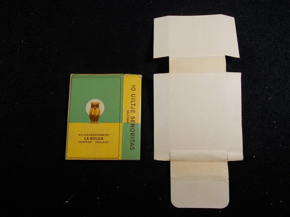 Vintage Uiltje Senoritas Empty Cigarette Packet Box