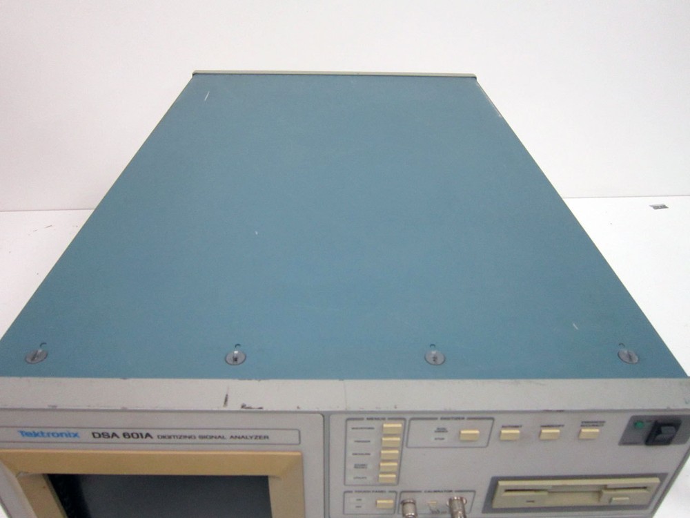 TEKTRONIX DSA601A DIGITIZING SIGNAL ANALYZER 2X 11A71 AMPLIFIER