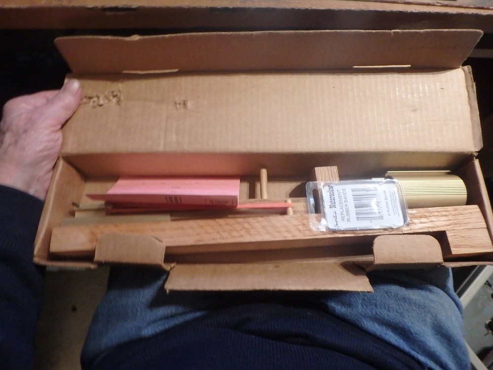 4C-NOS vintage TEXAS native inertia nutcracker -inst ,extra rubber bands