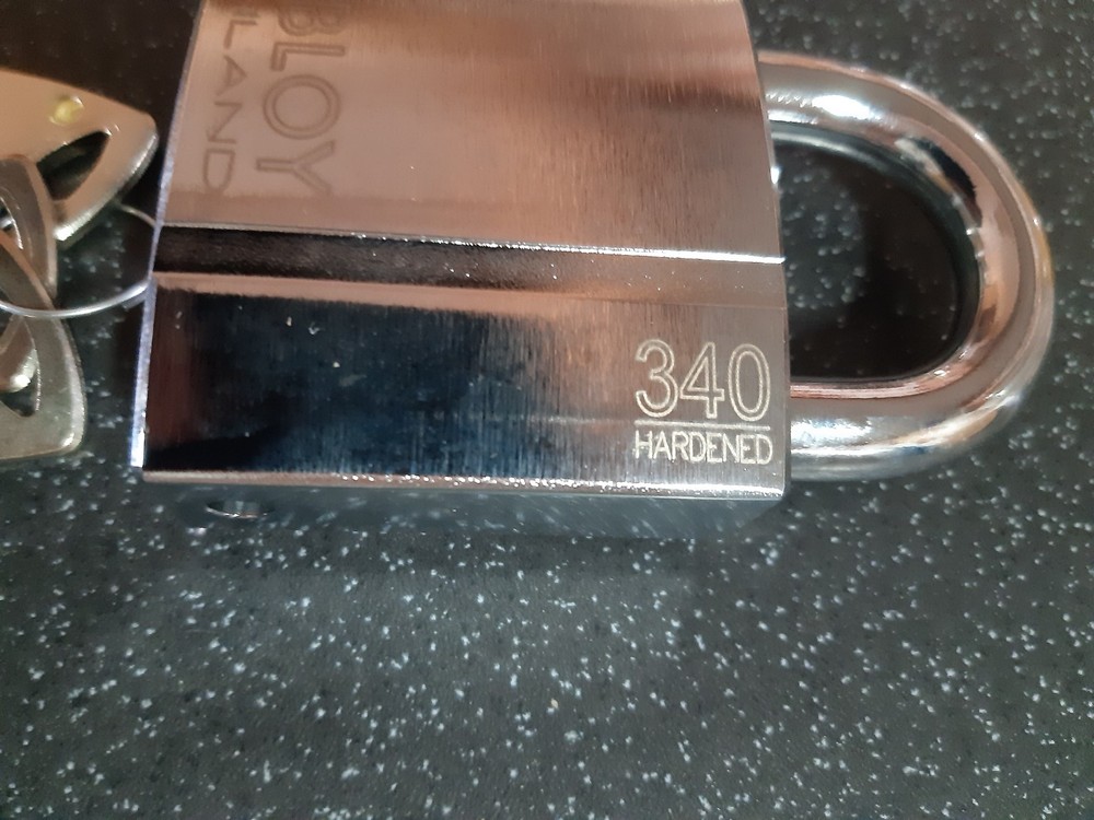 Genuine Abloy 340 PROTEC 2 Hardened Padlock. Includes 3 Keys.