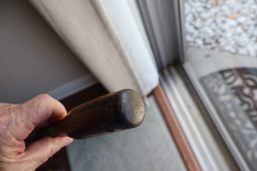 BEN HUR SPLIT HANDLE SCREWDRIVER FOR RESTORATION
