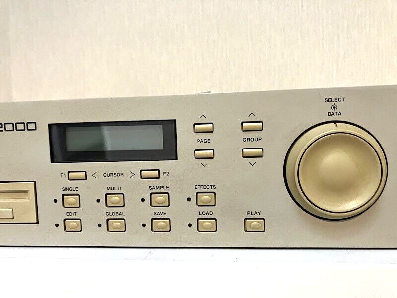 AKAI S2000 Professional Midi Stereo Digital Sampler Rack Mountable NOT Tested