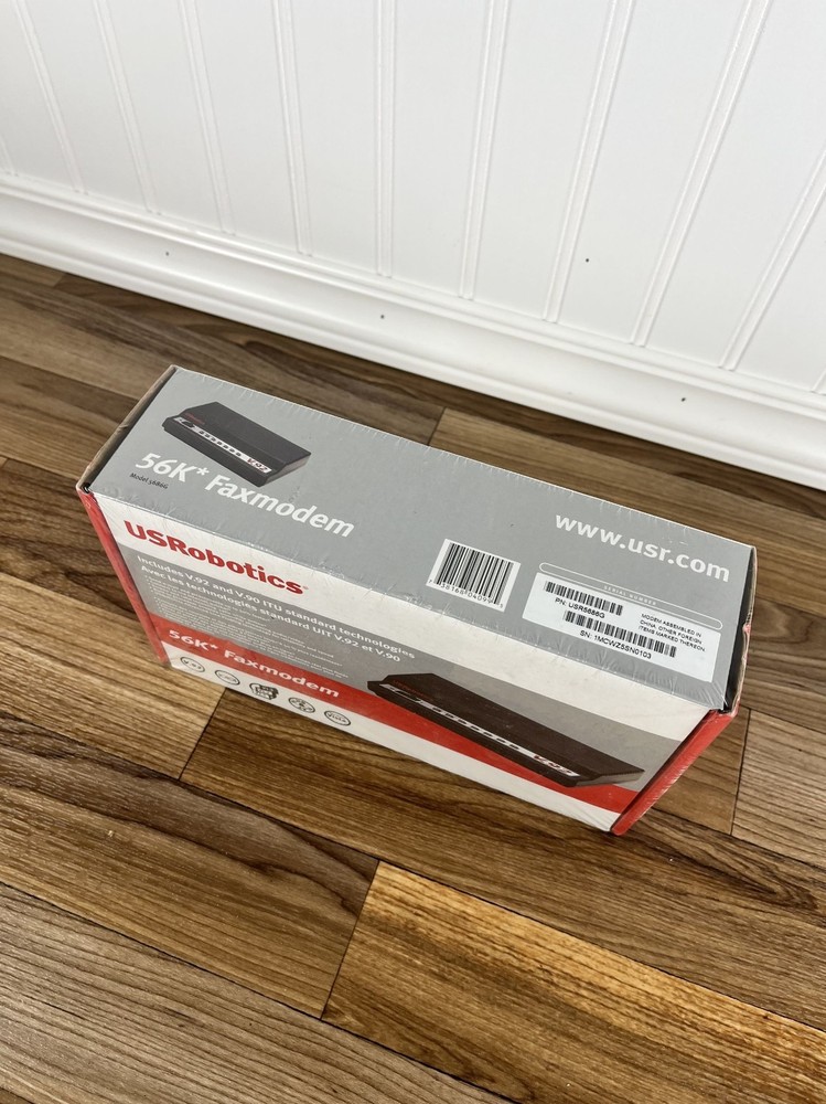 FACTORY SEALED US Robotics 56K Modem/ Fax/ USR5686E NOS