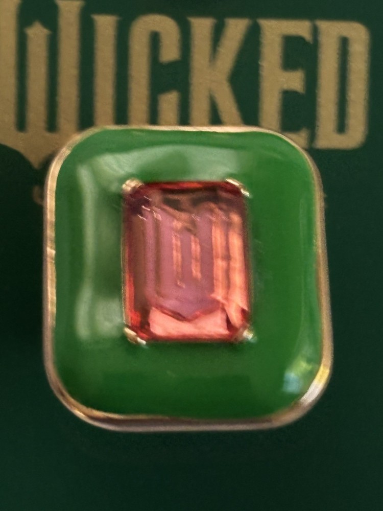 Universal Studios Wicked Ruby Pink Ring Ozdust Sisterhood 2024
