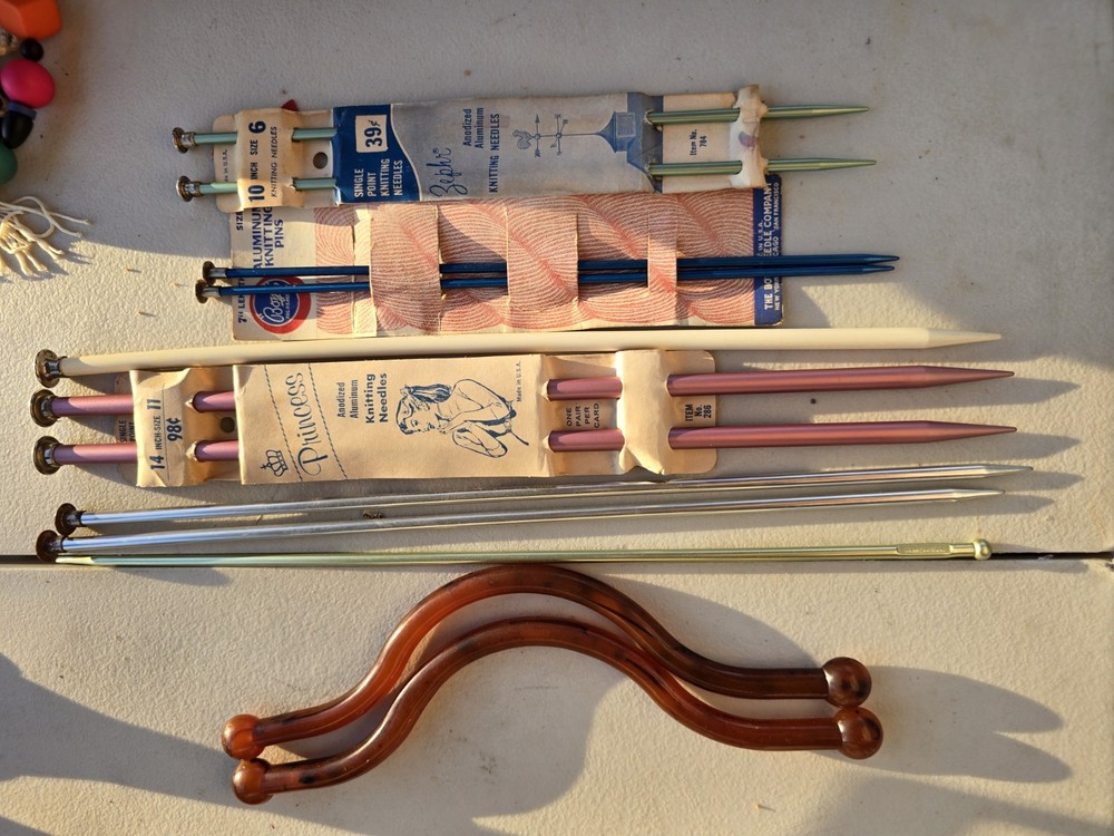 Vintage Knitting Needle Lot