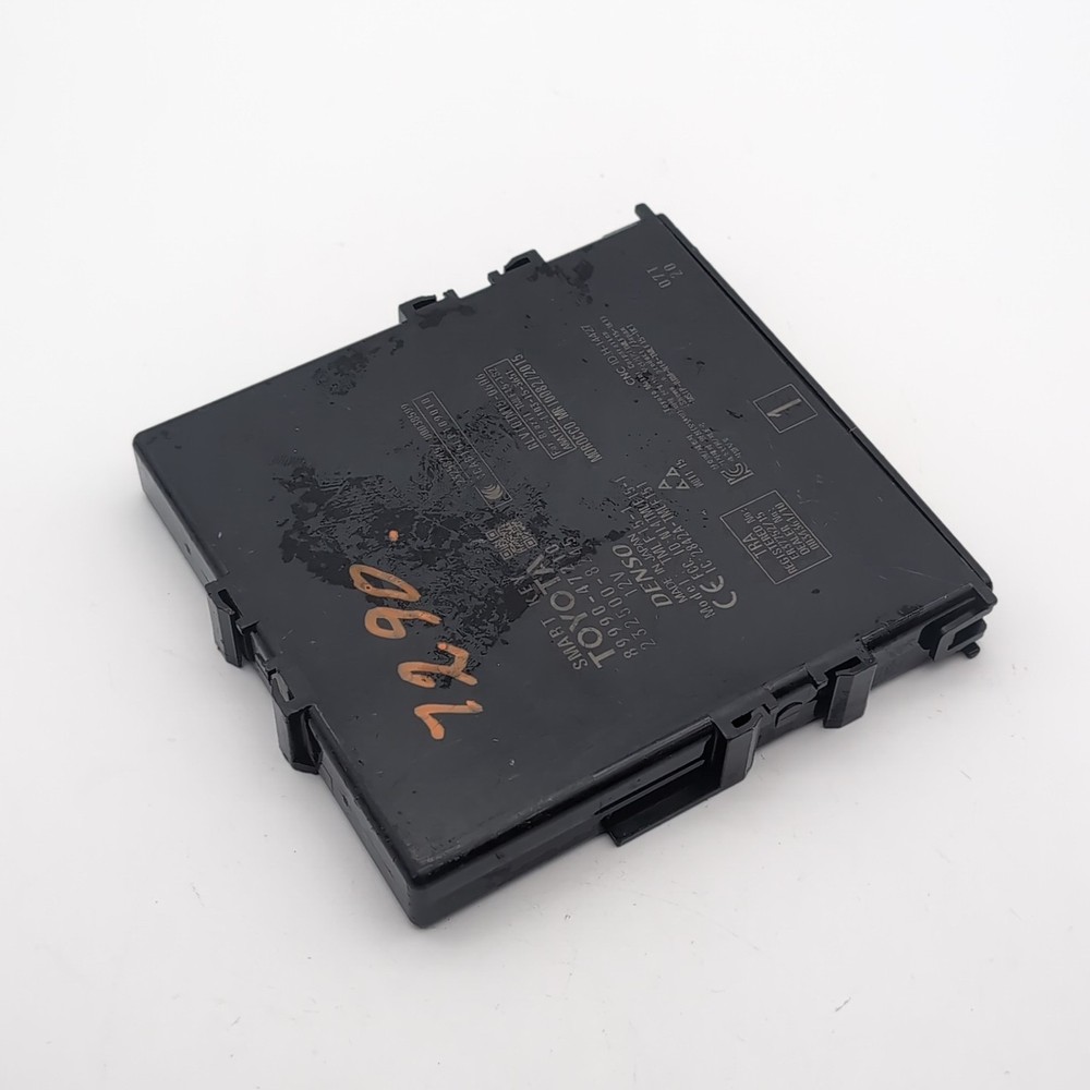 2016 2017 2018 TOYOTA PRIUS THEFT-LOCKING SECURITY CONTROL MODULE ECM ASSEMBLY