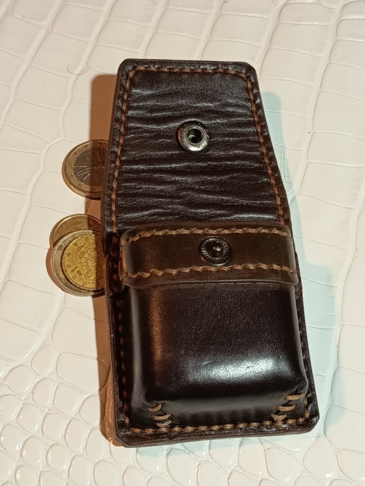 Handmade rigid leather keychain, keychain..