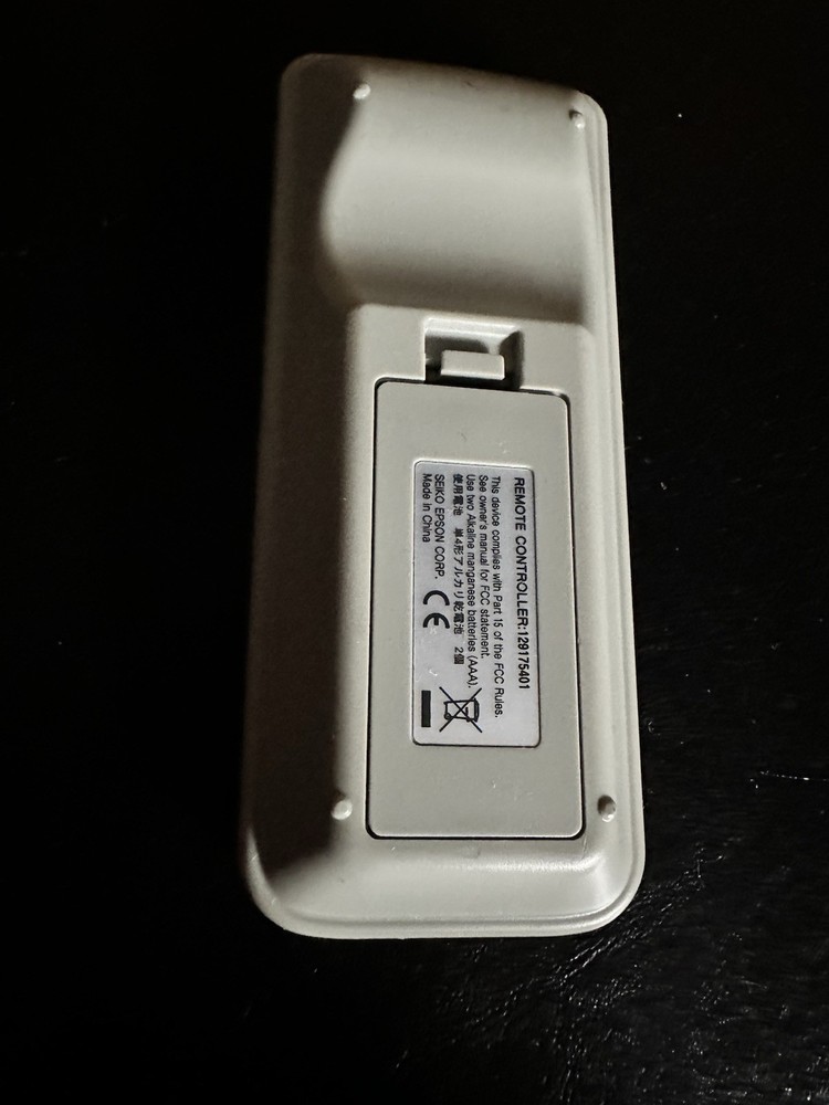 Epson 129175401 Projector Remote NO BATTERIES