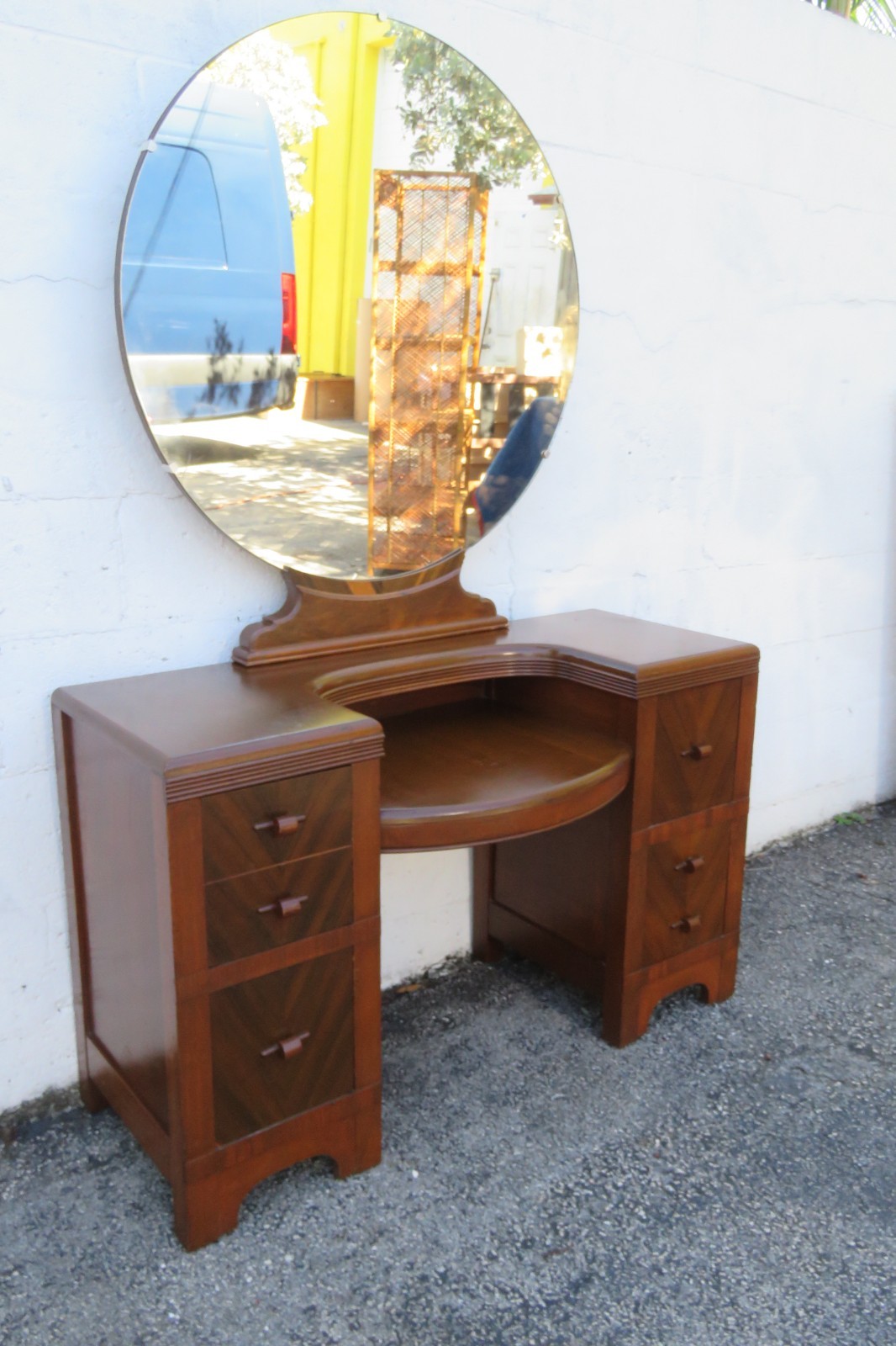 1920s Art Deco Vanity Makeup Table 6157