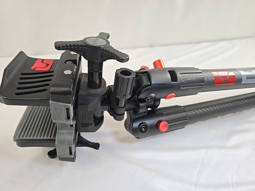BOG DeathGrip Regular Carbon Fiber Tripod