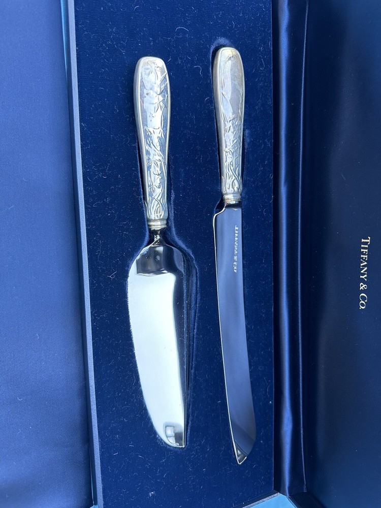 Authentic Tiffany Cake Servers Sterling Silver in box