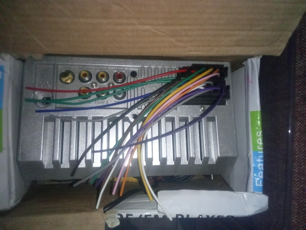 Car 7" MP5/MP3/FM Player Touchscreen or Remote Controlled, Rearview Camera